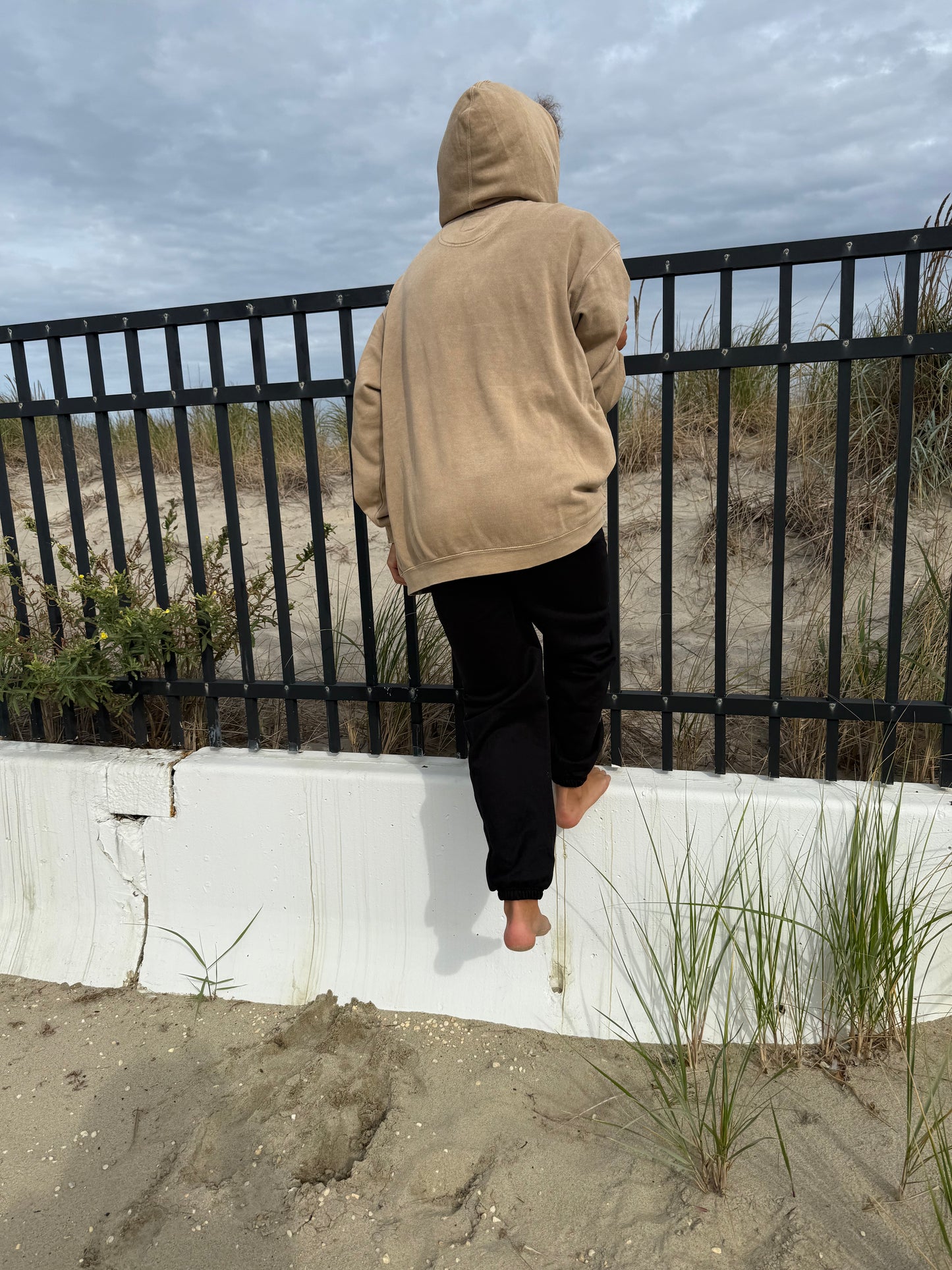 Black oversize sweatpants
